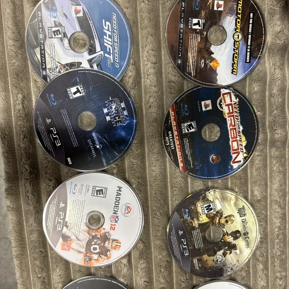 Sony Bundle PlayStation PS4 CUH-1001A PS3 Slim CECH-2501A 29 Games 4 Controllers